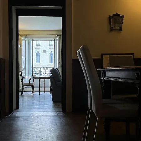 Apartamento Ponte Di Rialto E Canal Grande-palazzo Benzon