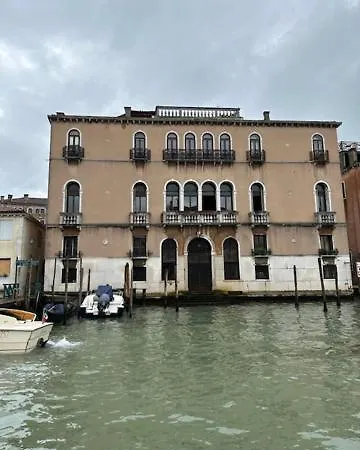 Apartamento Ponte Di Rialto E Canal Grande-palazzo Benzon