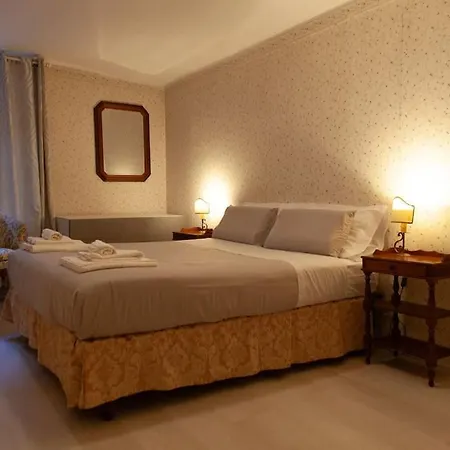 Apartamento Ponte Di Rialto E Canal Grande-palazzo Benzon Veneza